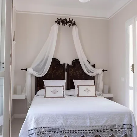 Glicine A Due Passi Dal Mare Holiday home *